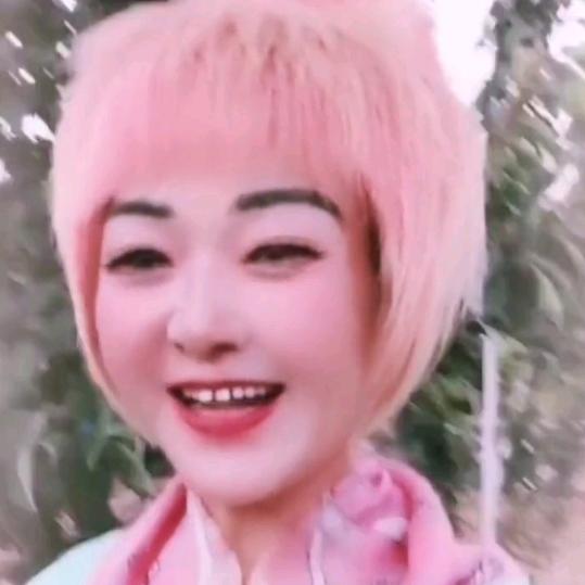 闫美琴   （  直播筹备中）