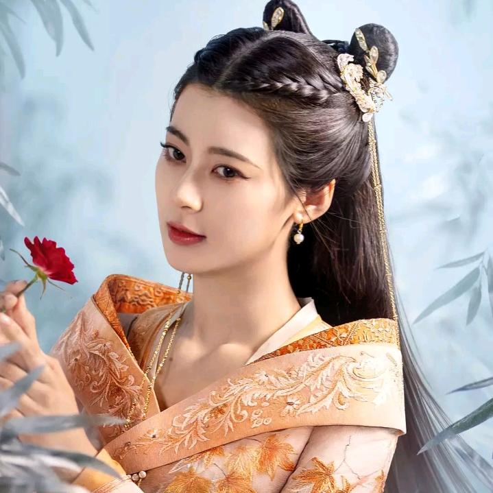 赵梅，