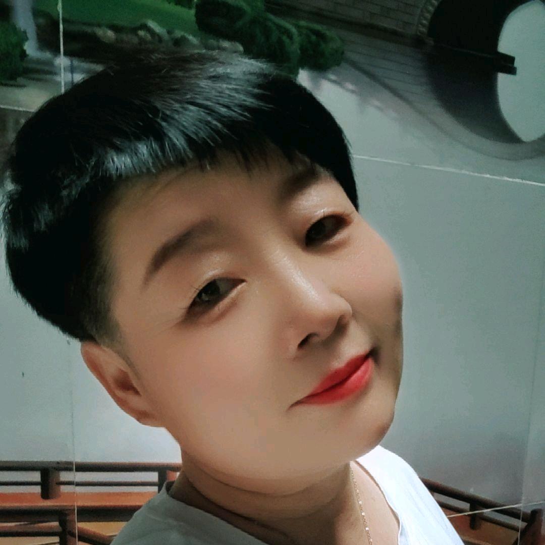 爱唱爱跳的默默【拒绝秒赞】