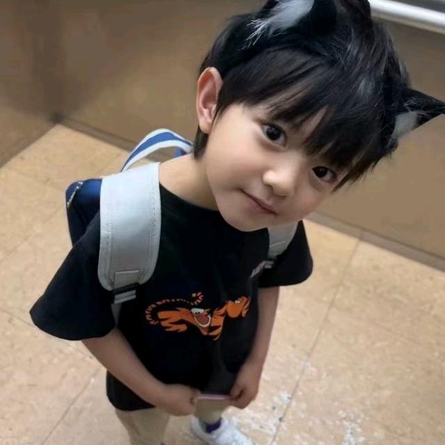 小龙（点🥚主页）