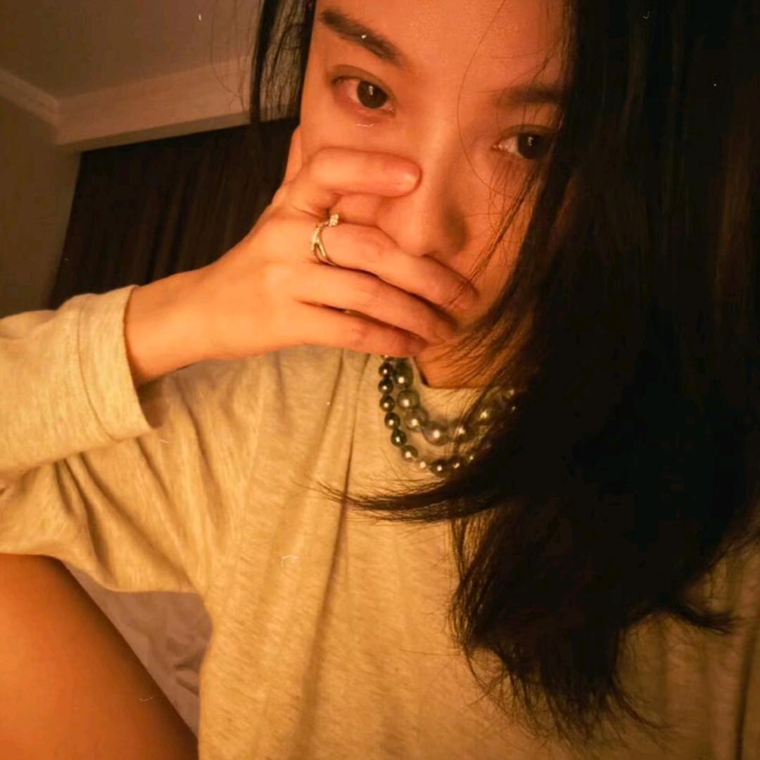 -屋檐下的猫
