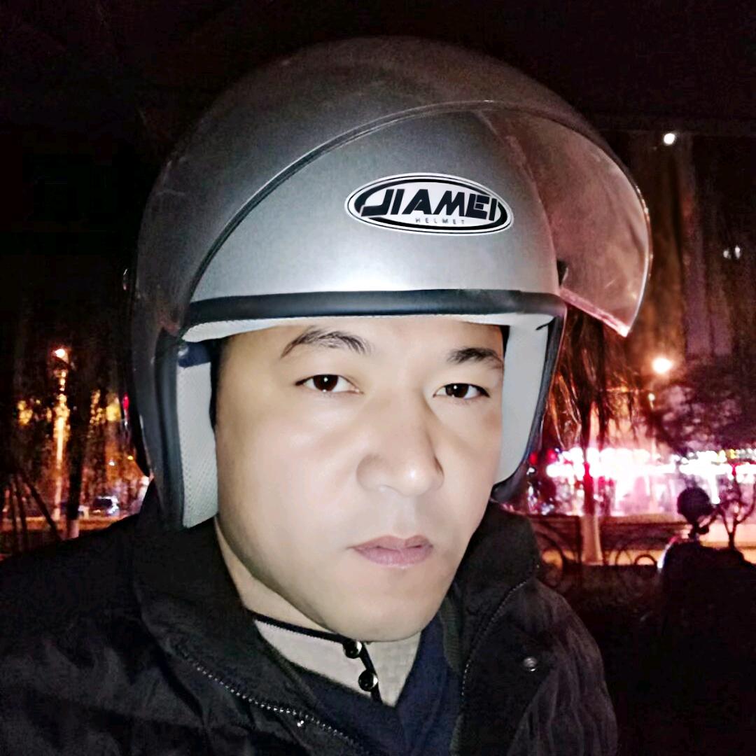 人生纪何，对酒当歌