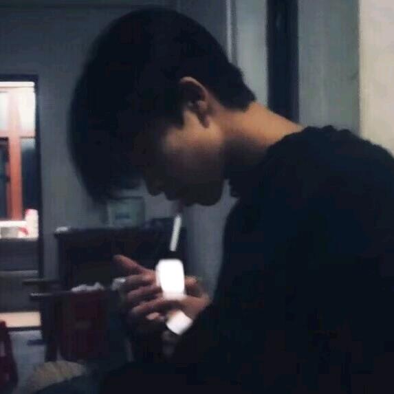 罖亽
