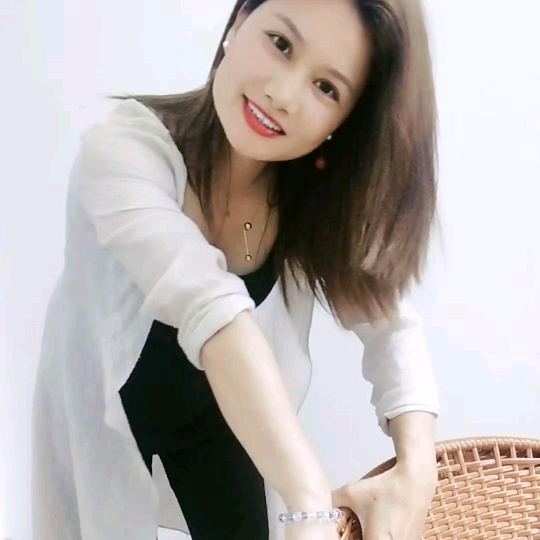 玲玲（好物在橱窗）