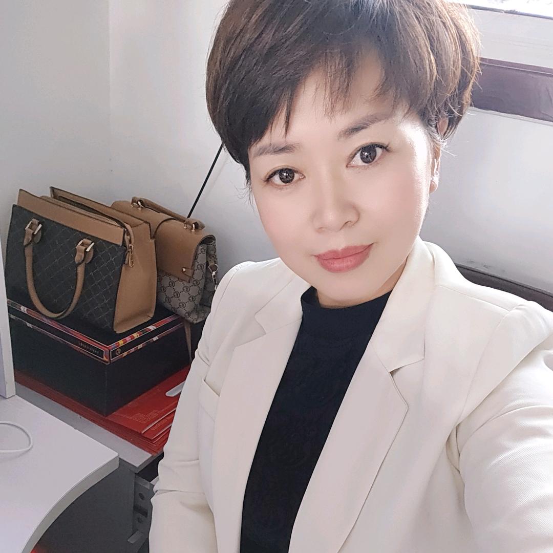 侯爷     灵璧飞腾汽贸