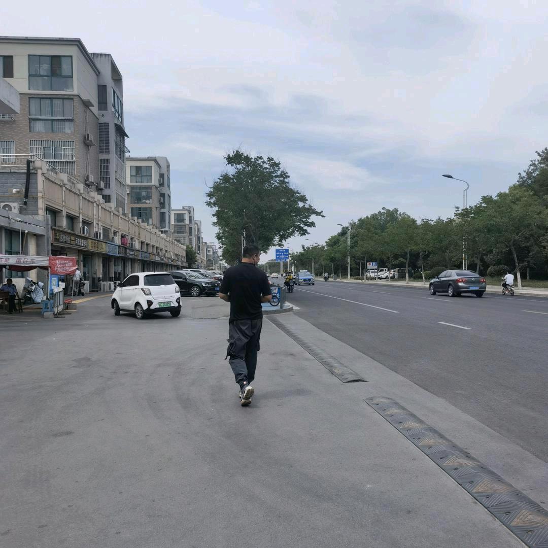 郭