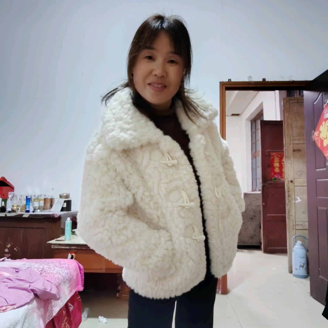 彩霞