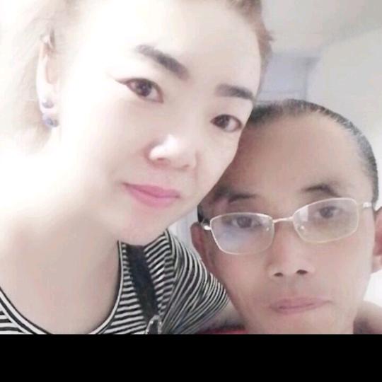 坚强的张哥张嫂