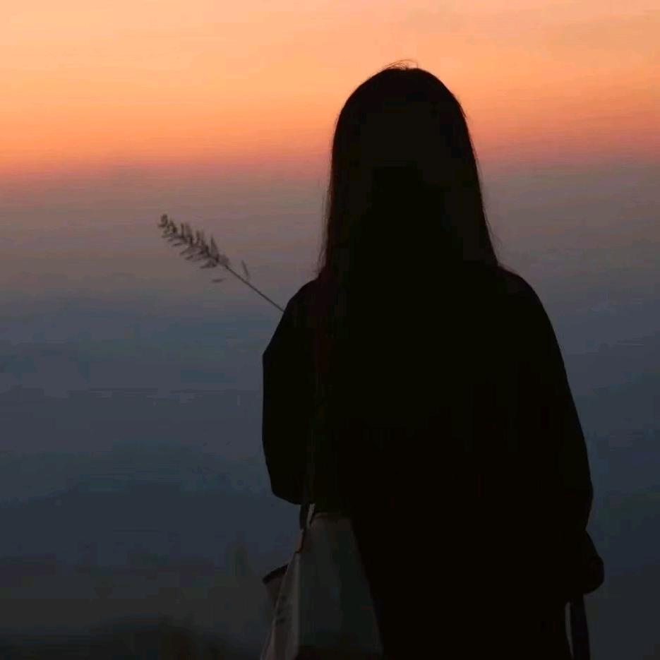 悠妤悦头像