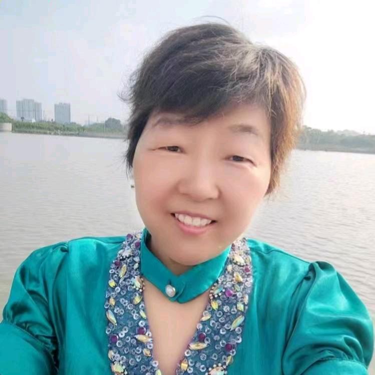 荣姐（董粉）