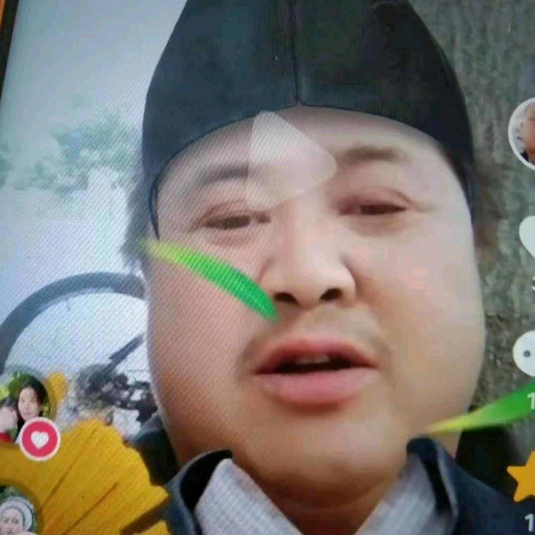 心中有我，👫