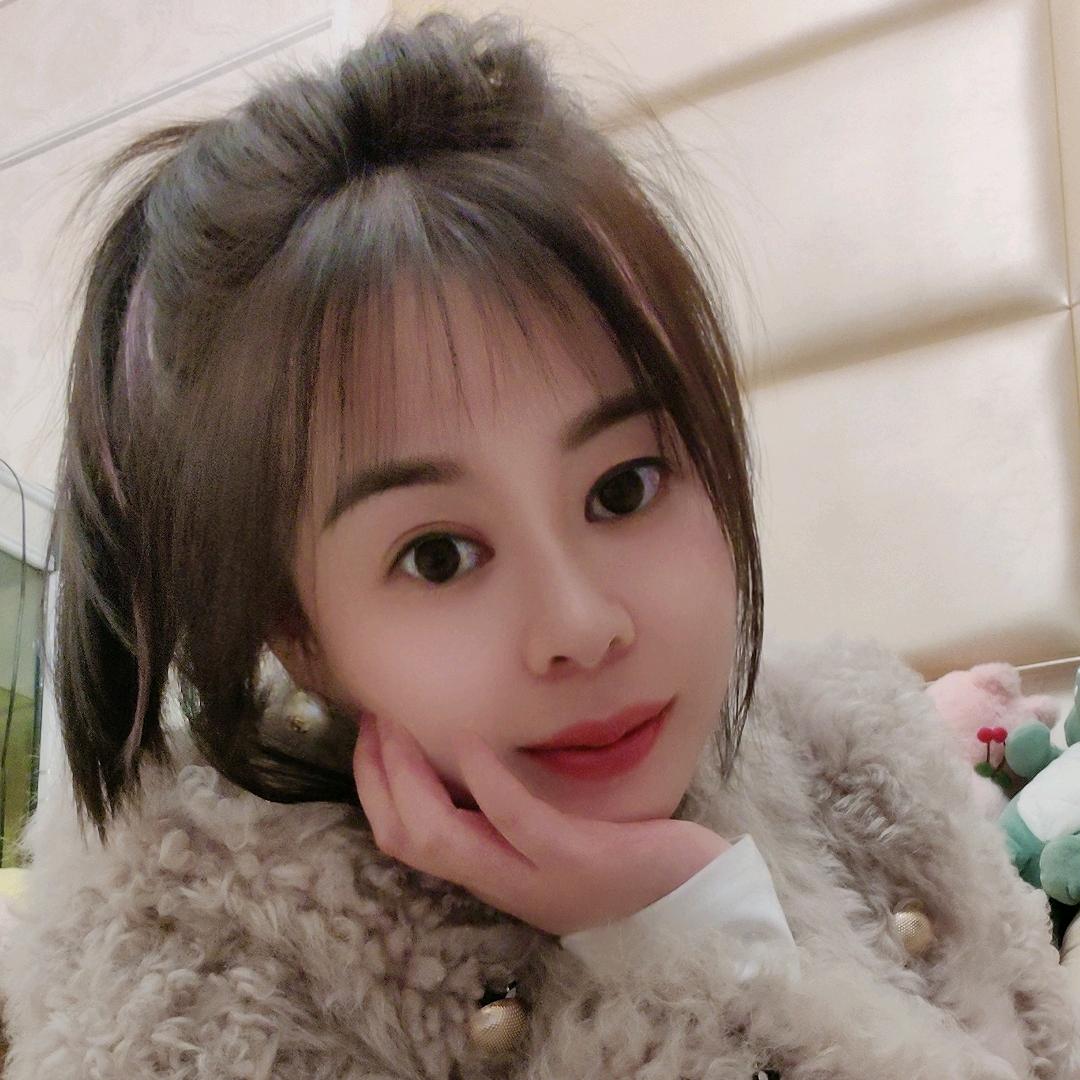 二哈小吃川式甜品，串串香集合铺