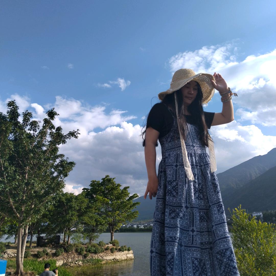 小张～