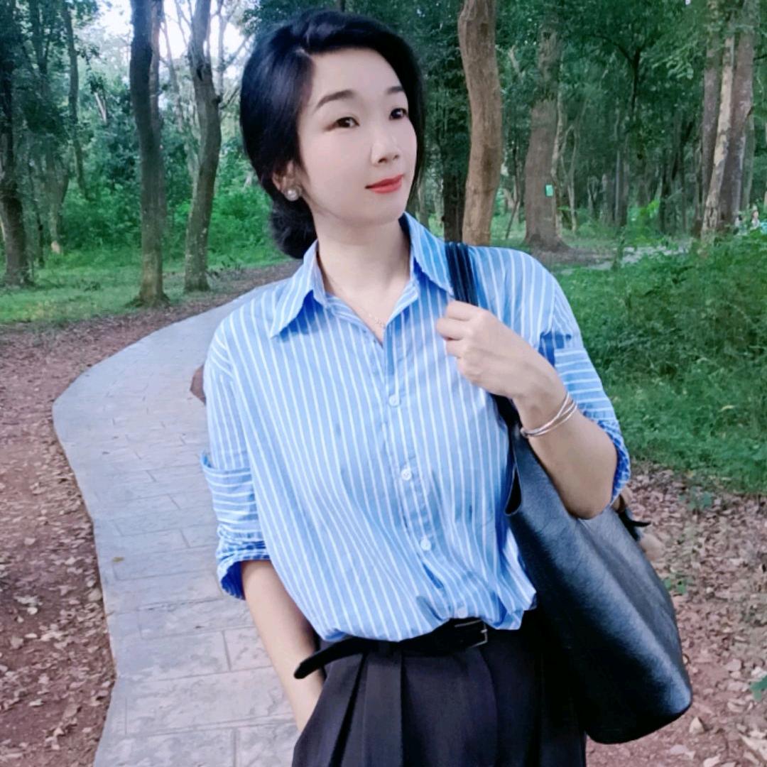衣加衣时尚女装