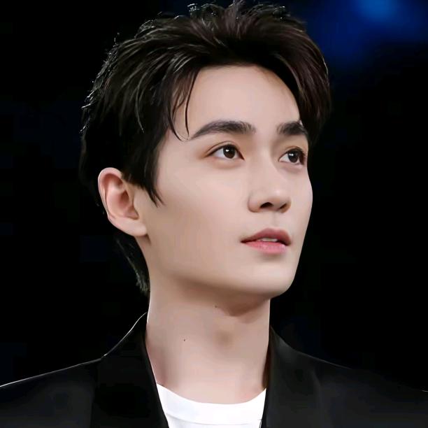 七月  😘