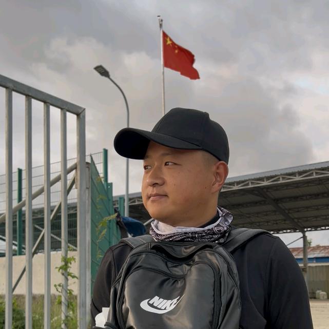 毛毛爱吃鱼吖