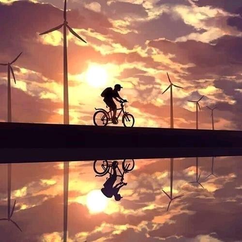 逆光下的你