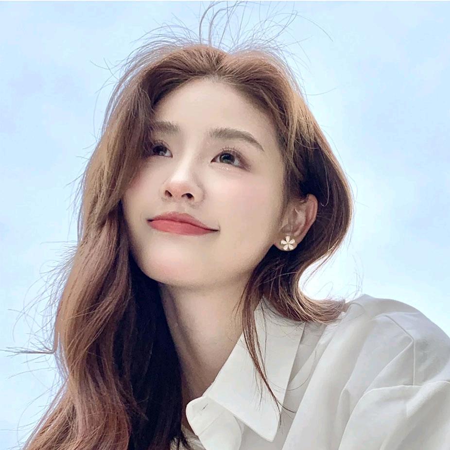 果冻是蓝莓味儿的