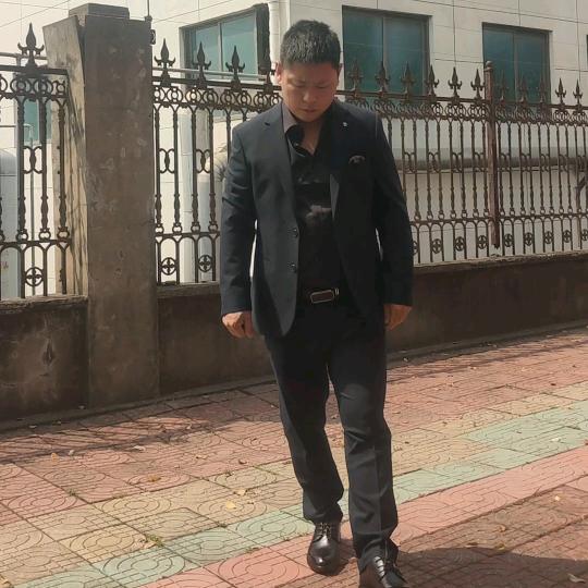 坨子哥