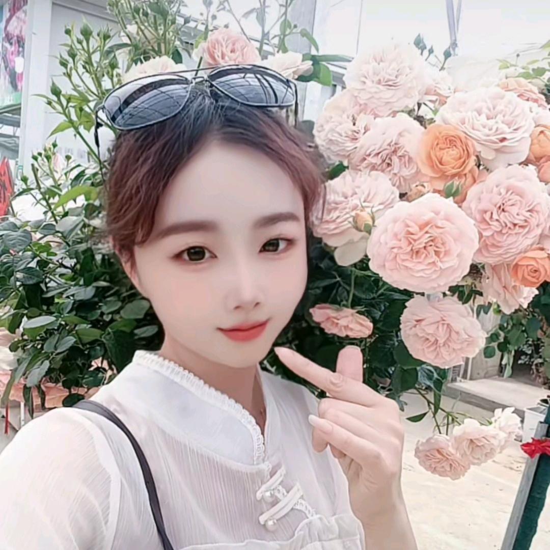 🍡小丸子🍓🍒🥕