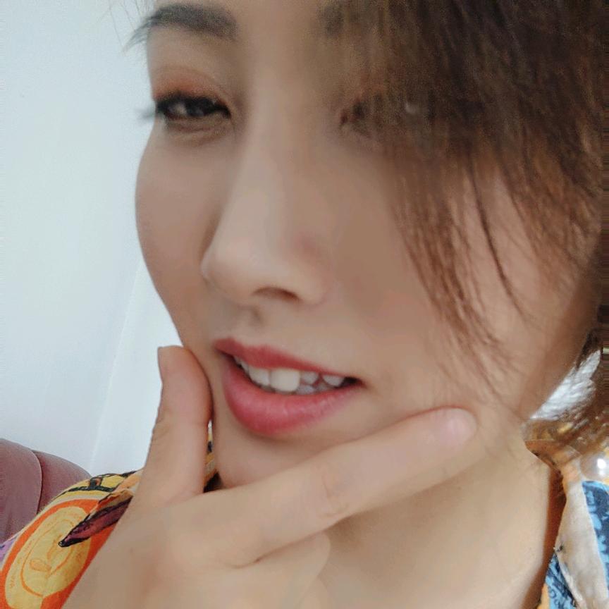 李小暖