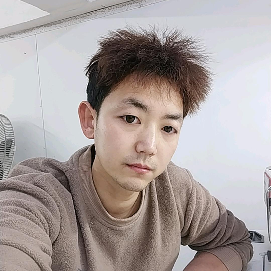 鄢文