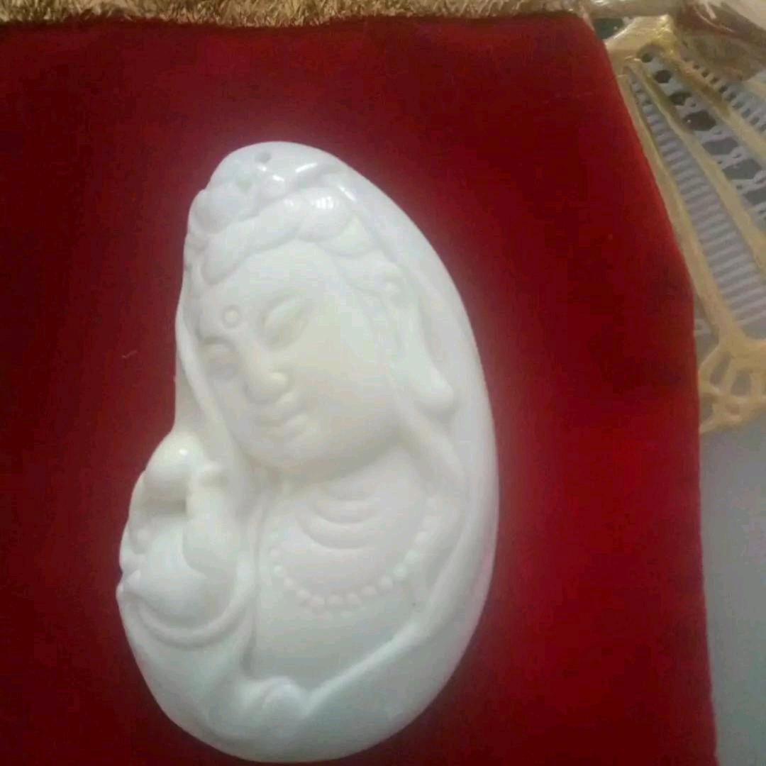 胡杨红了