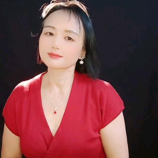 兰花草🐿️🎤