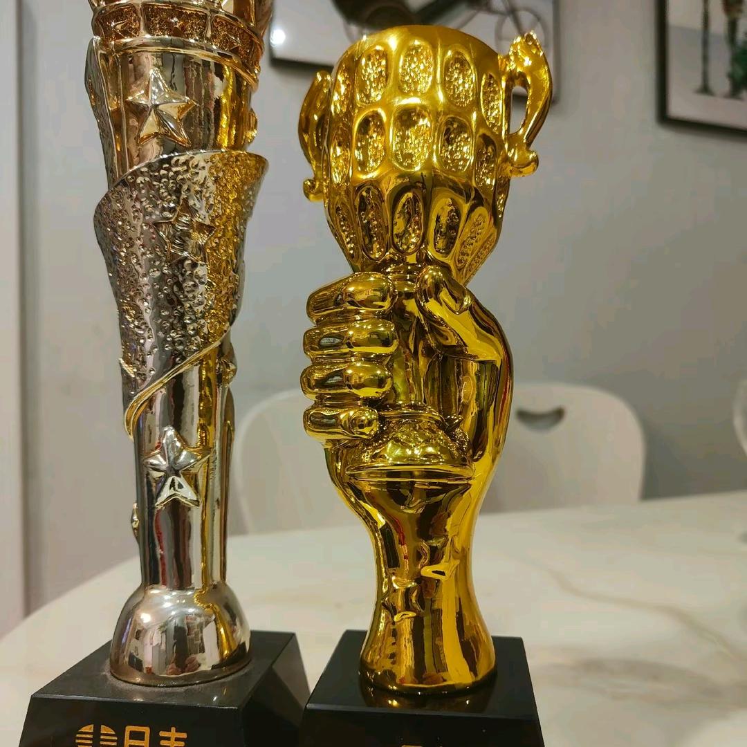 川哥电工专做家装和维修