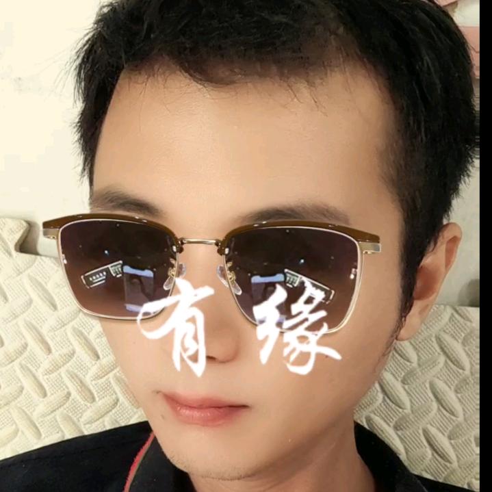默默