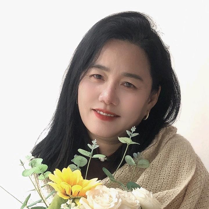 杨瑞凤临