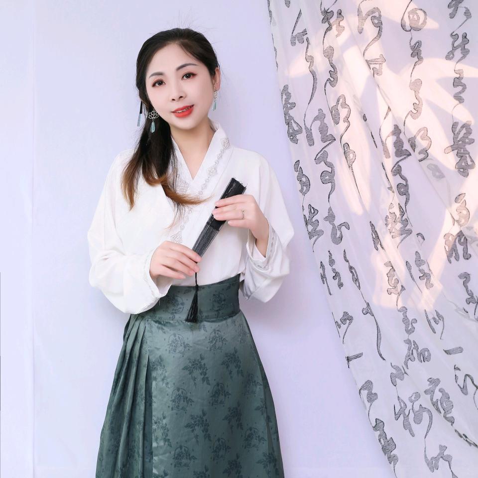 邵东做灯饰卫浴的艳姐