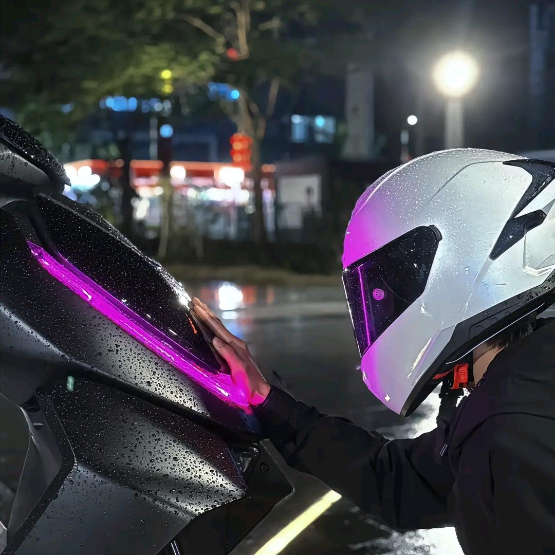 ZEEHO极核(伊犁东站店)