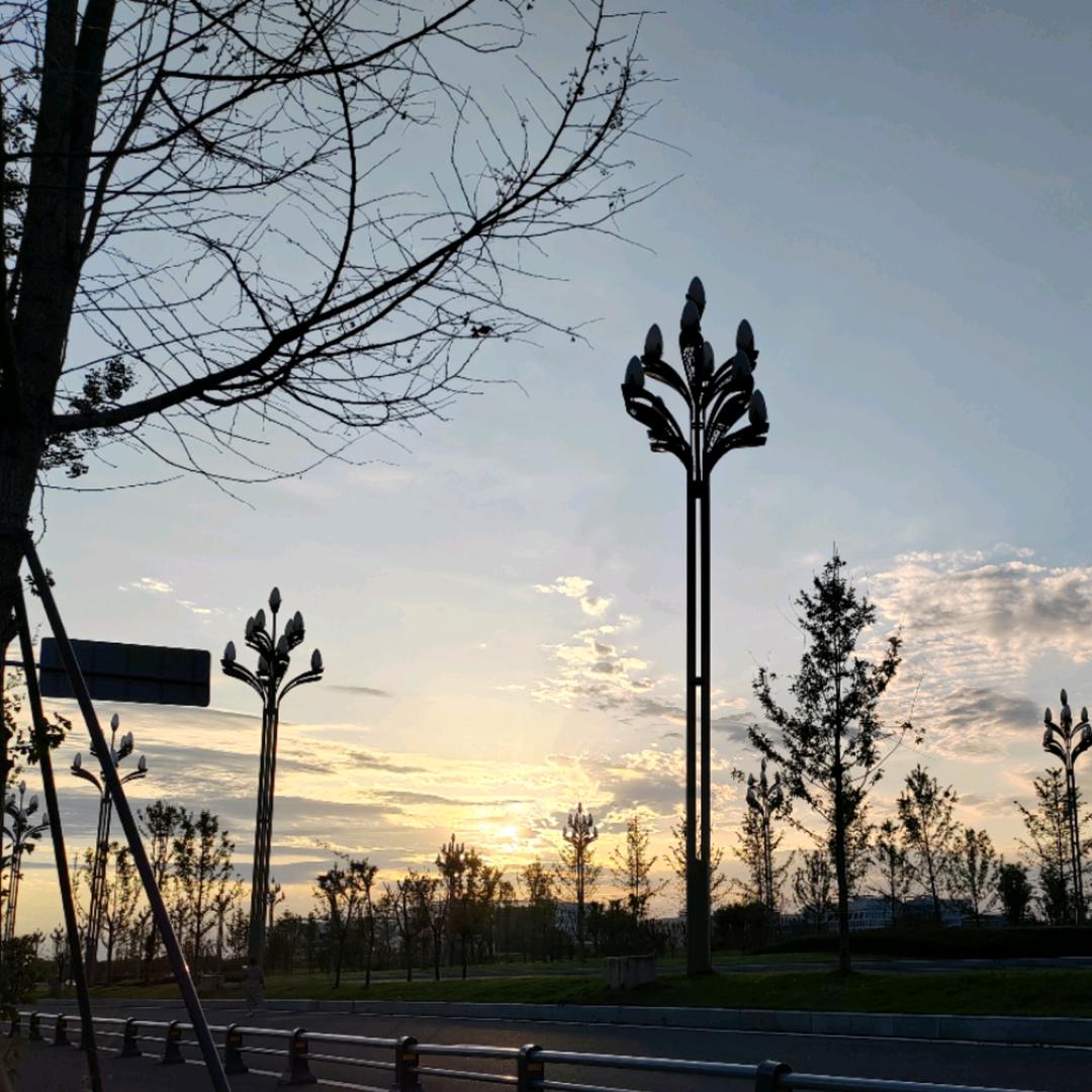 壹路鸿运建材经营部