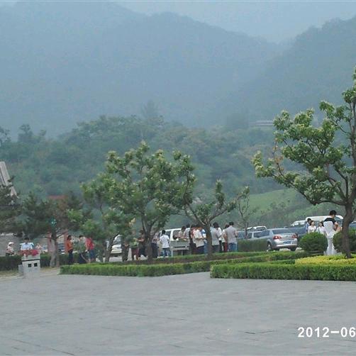 温三