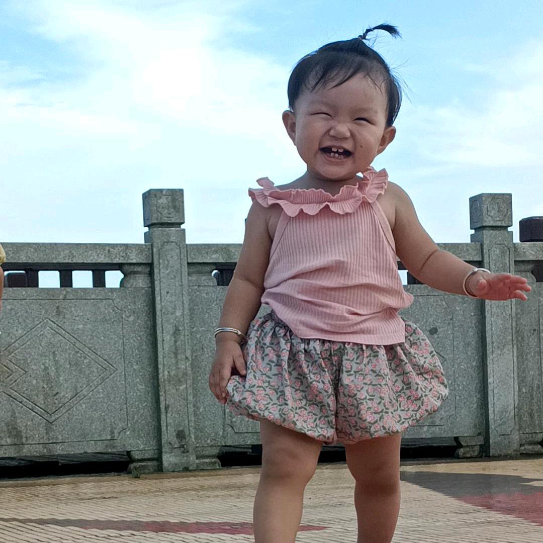 诚信菠萝  小柯