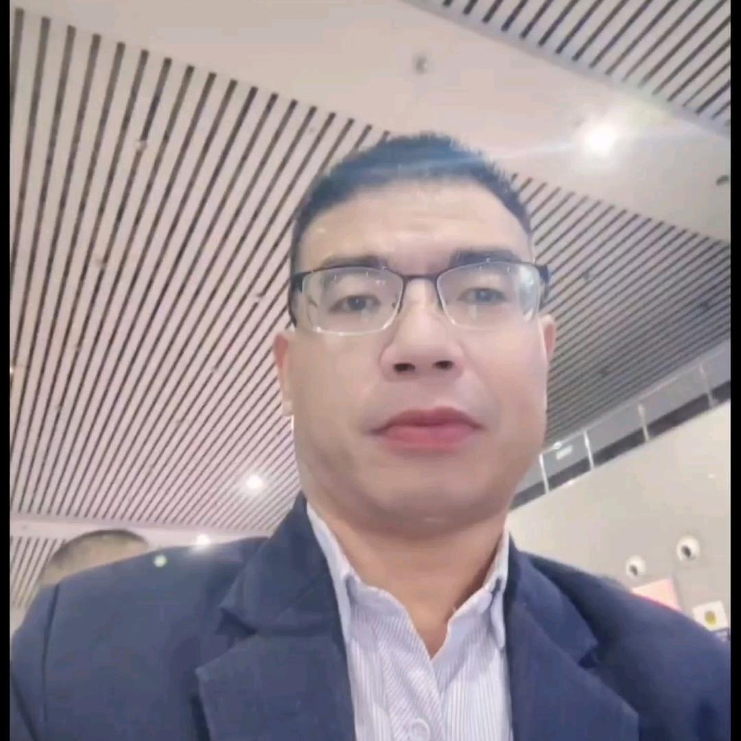 ℳঞ🍒孤狼🐺望月꧔ꦿ᭄࿐ᩚ