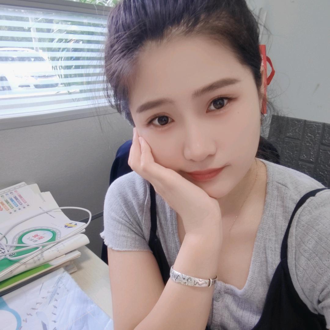 Bria🌸小丸子🐶