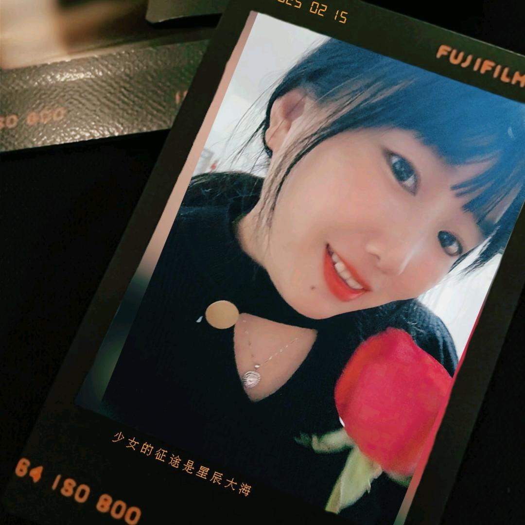 @龙♡叶萌萌哒🍓🦀🍄🌻🐝🐞