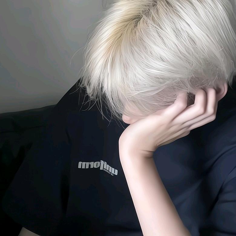 漫画男明星点唱/交友