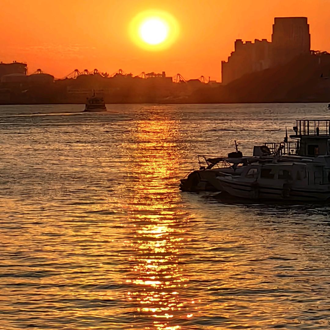 💕ᦸᐝ𓆡踢了一个球ꦿ࿐