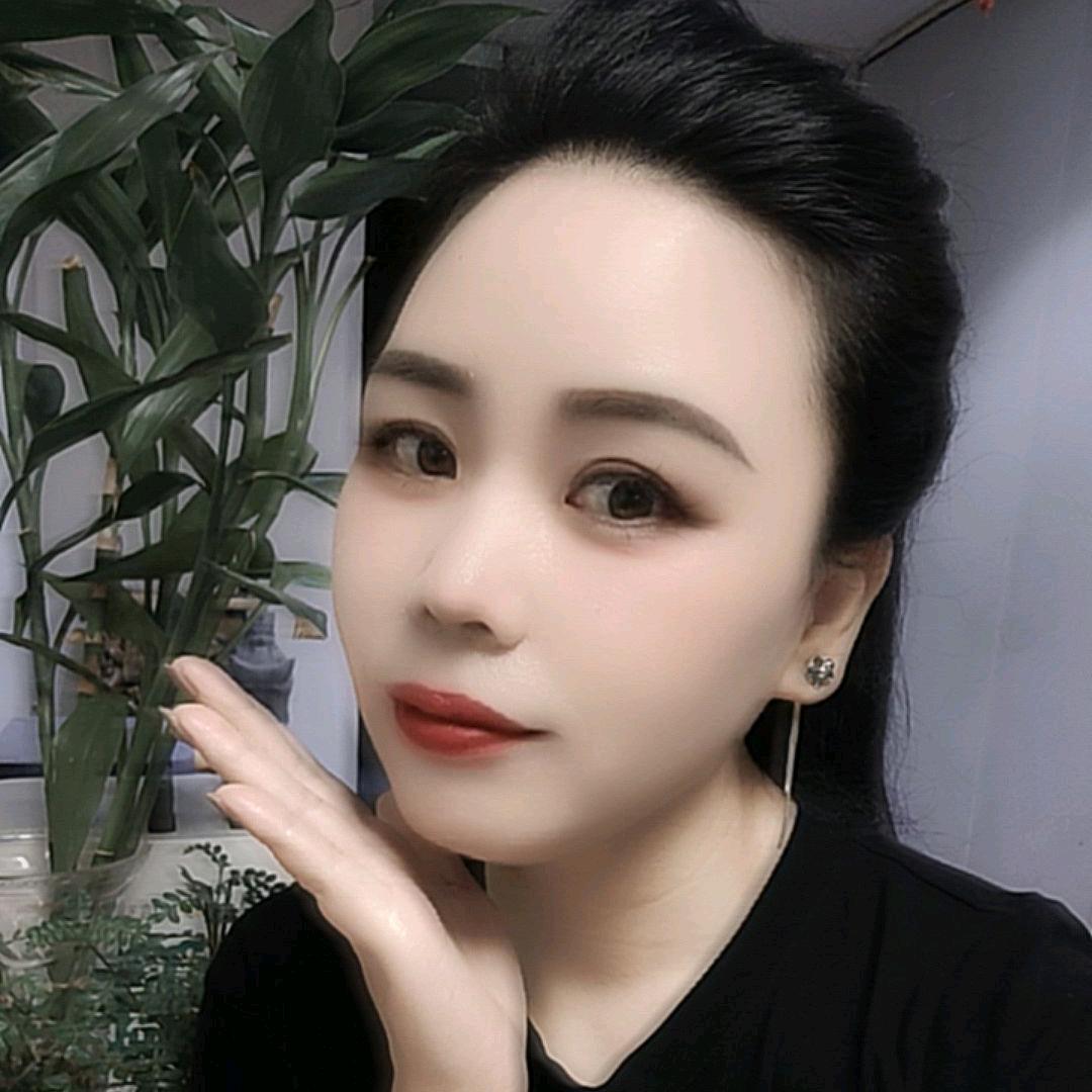 女王《专做液压配件，液压油》
