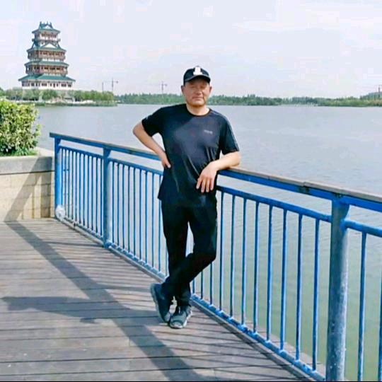 一路风尘《刘》