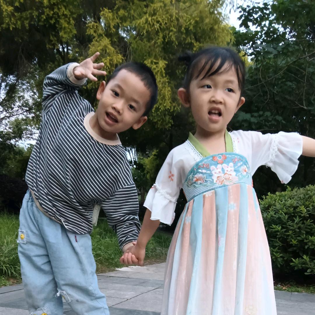 姓陆呀