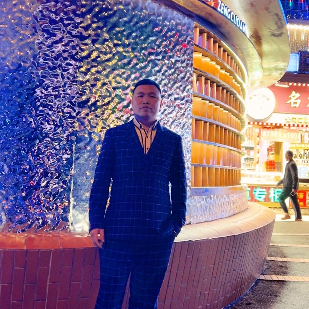 阿泽泽