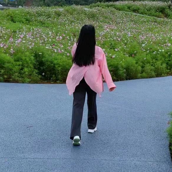 &越努力越幸运&