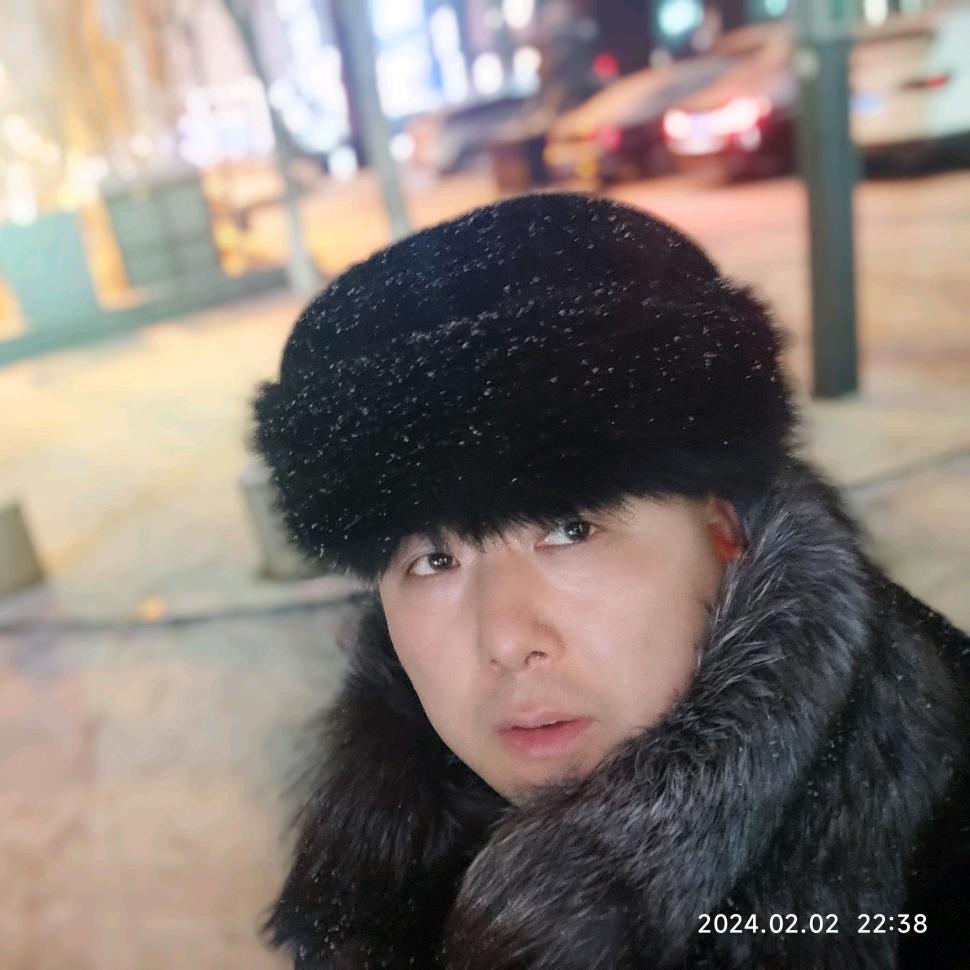（文强）