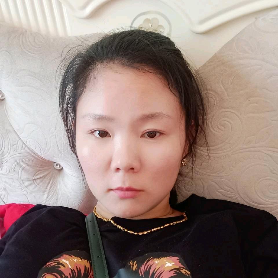余婷