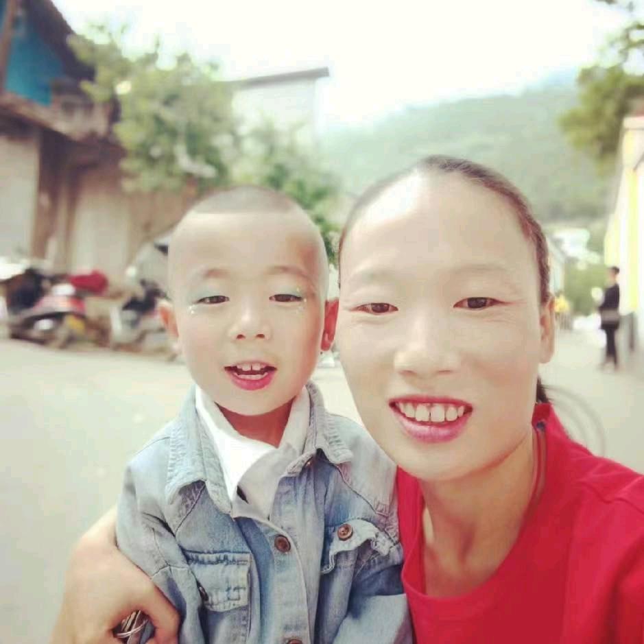 单亲妈妈，