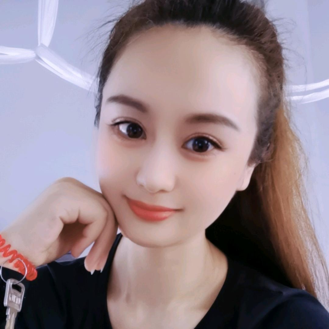 黎璐（怂老六包子铺）